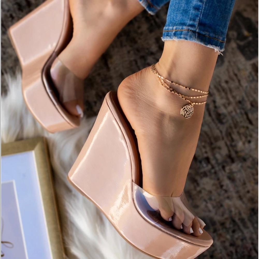 COPY - Wedges - Picture 2 of 3